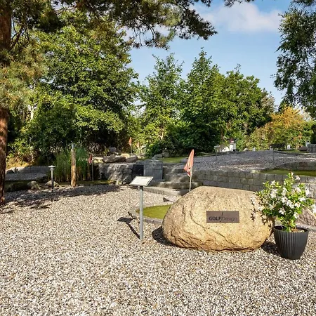 Stunning In With Outdoor Swimming Pool Holiday home