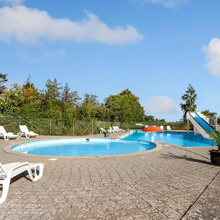 Stunning In With Outdoor Swimming Pool Holiday home